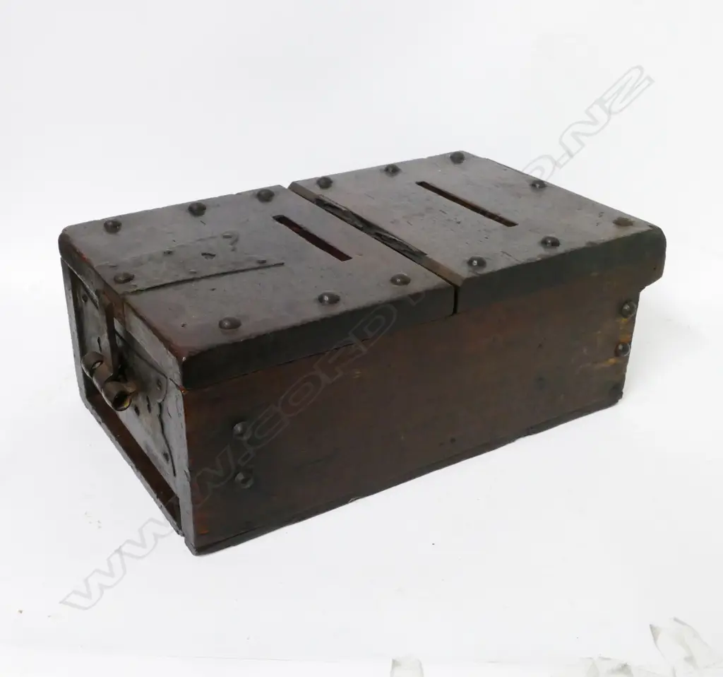 An old Chinese wooden cash box Image 1++