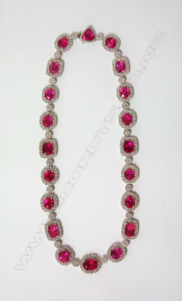 An impressive lady's 18ct. white gold Image 1++