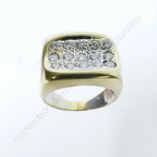 A gent's 14ct gold and diamond ring