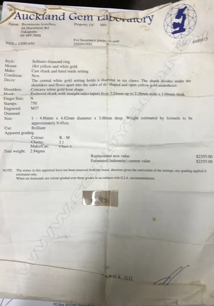 An estate 18ct. gold and diamond solitaire ring Image 1++