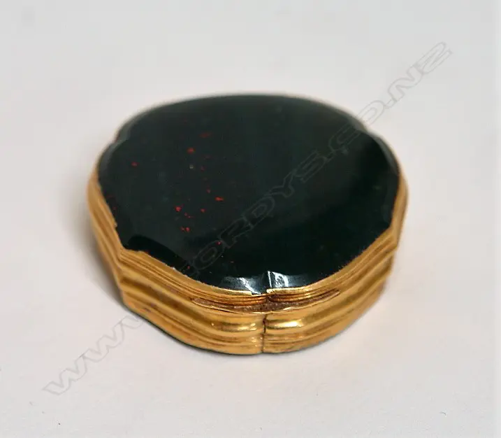 An 18th/19thC 18ct. yellow gold Image 1++