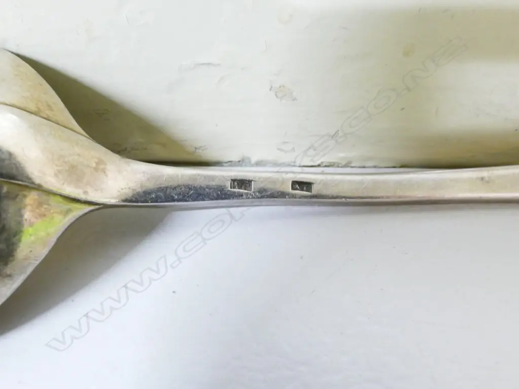 An 18thC Old English silver tablespoon Image 1++