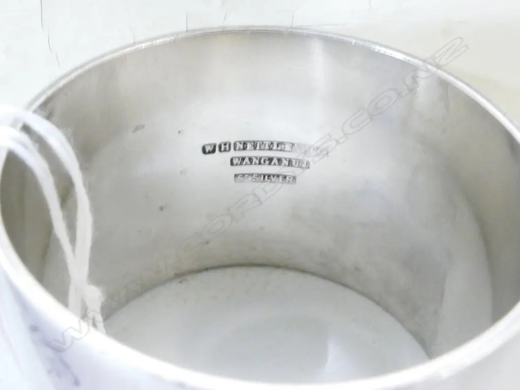 A N.Z. silver napkin ring Image 1++