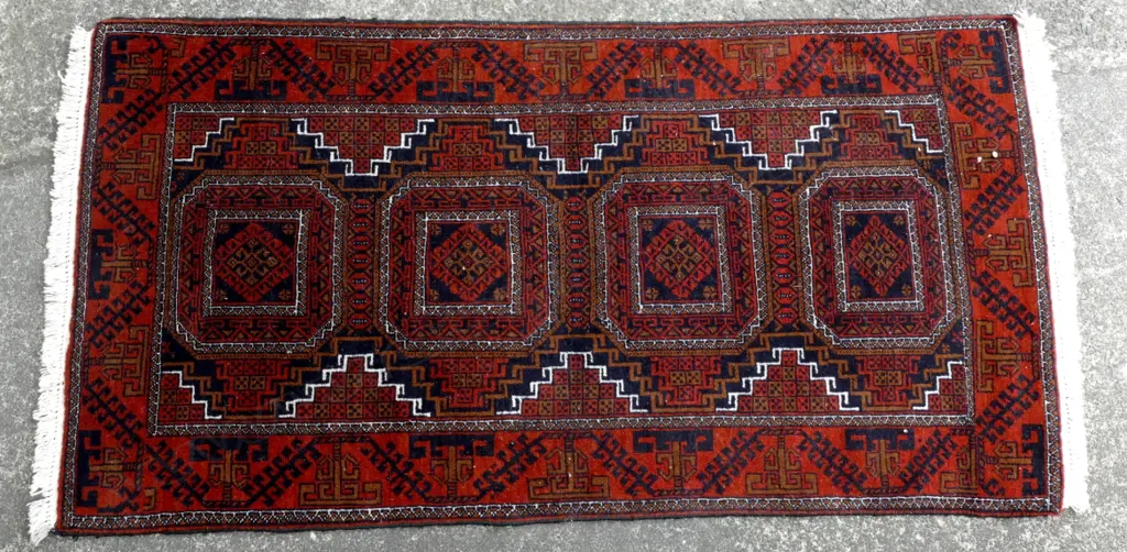 An Iranian rug Image 1++
