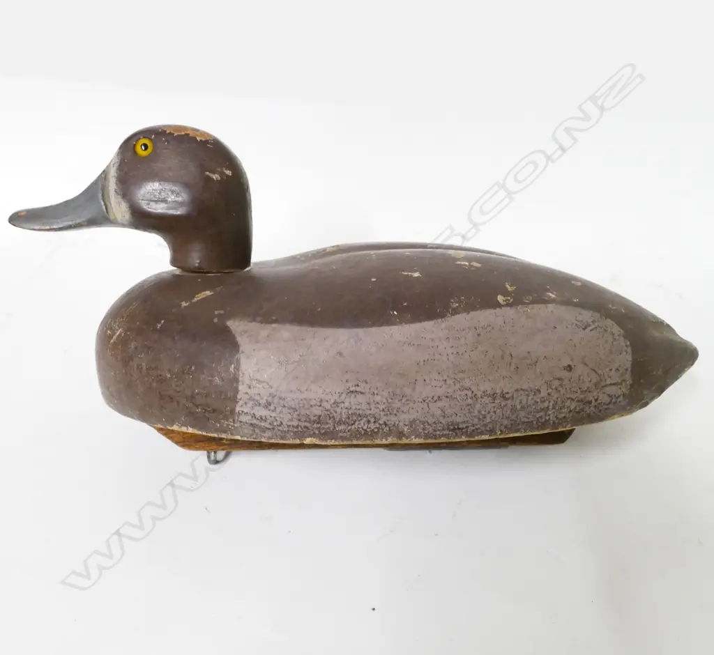 A vintage wooden Blue Bill duck decoy Image 1++