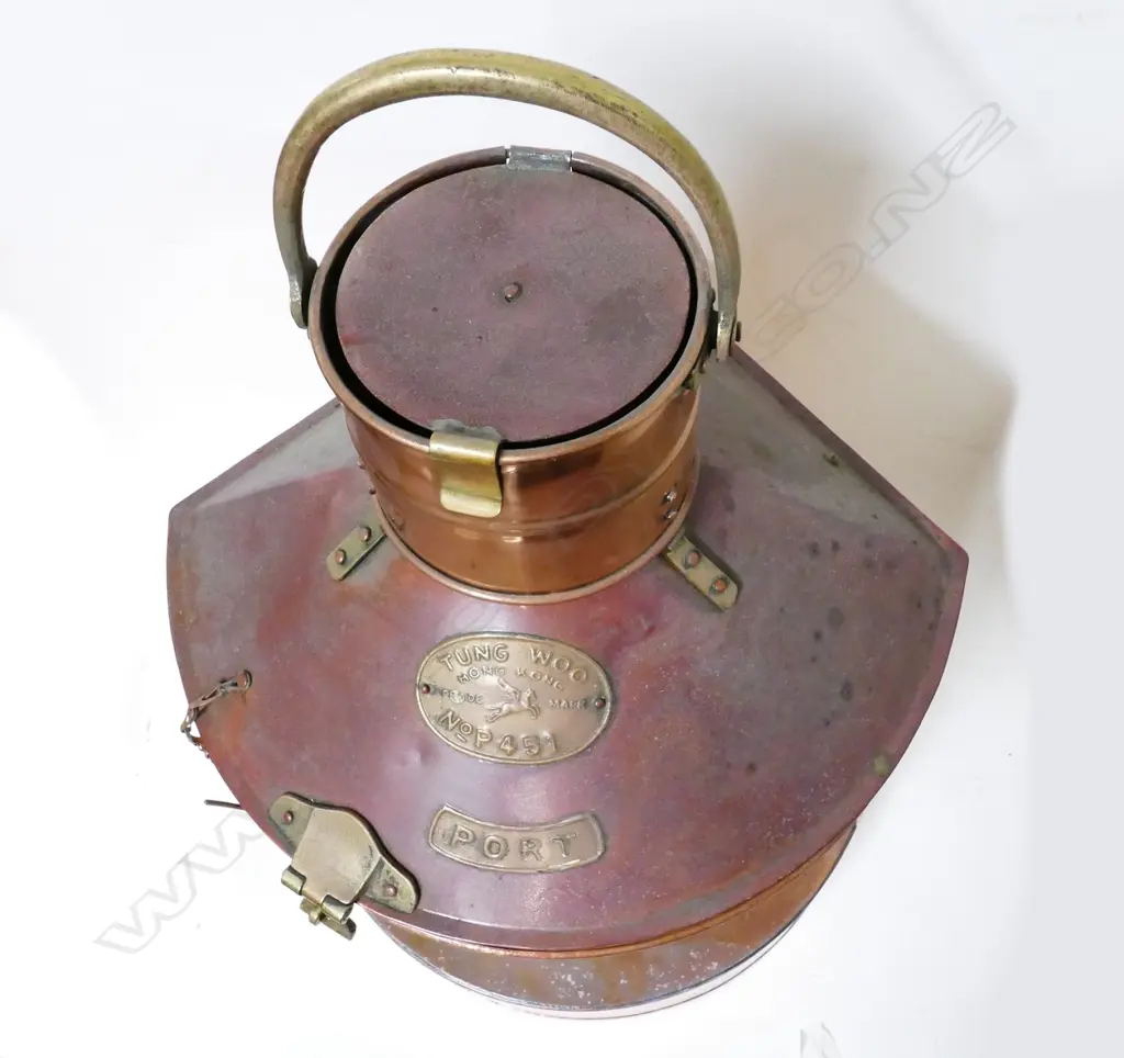 A Chinese copper and brass navigation light Image 1++