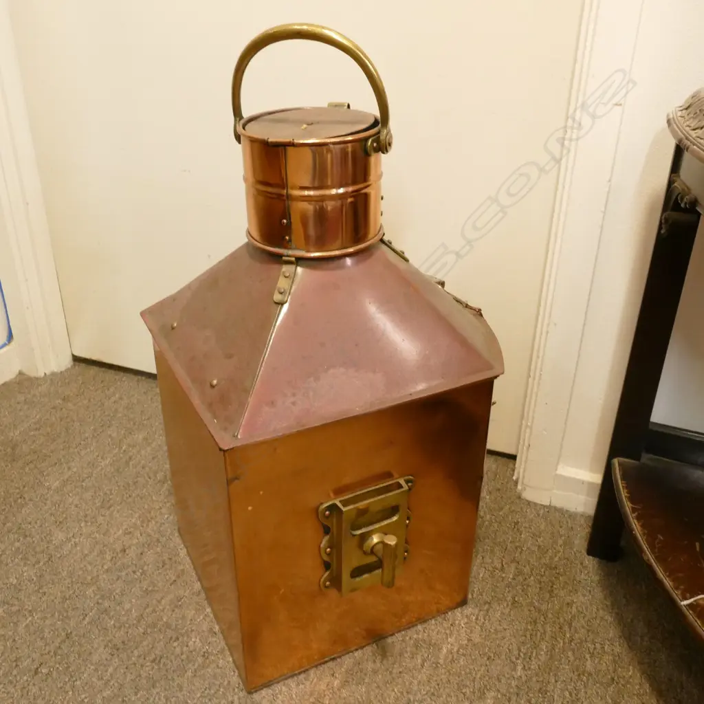 A Chinese copper and brass navigation light Image 1++