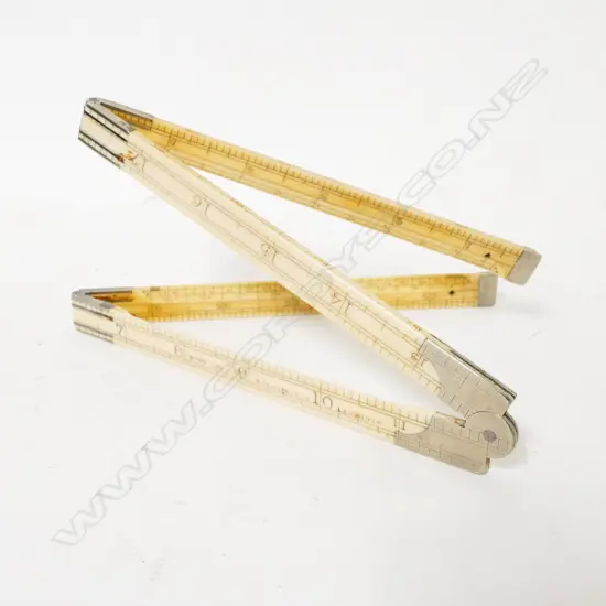 An Archbutt four-fold architect's 24" scale rule