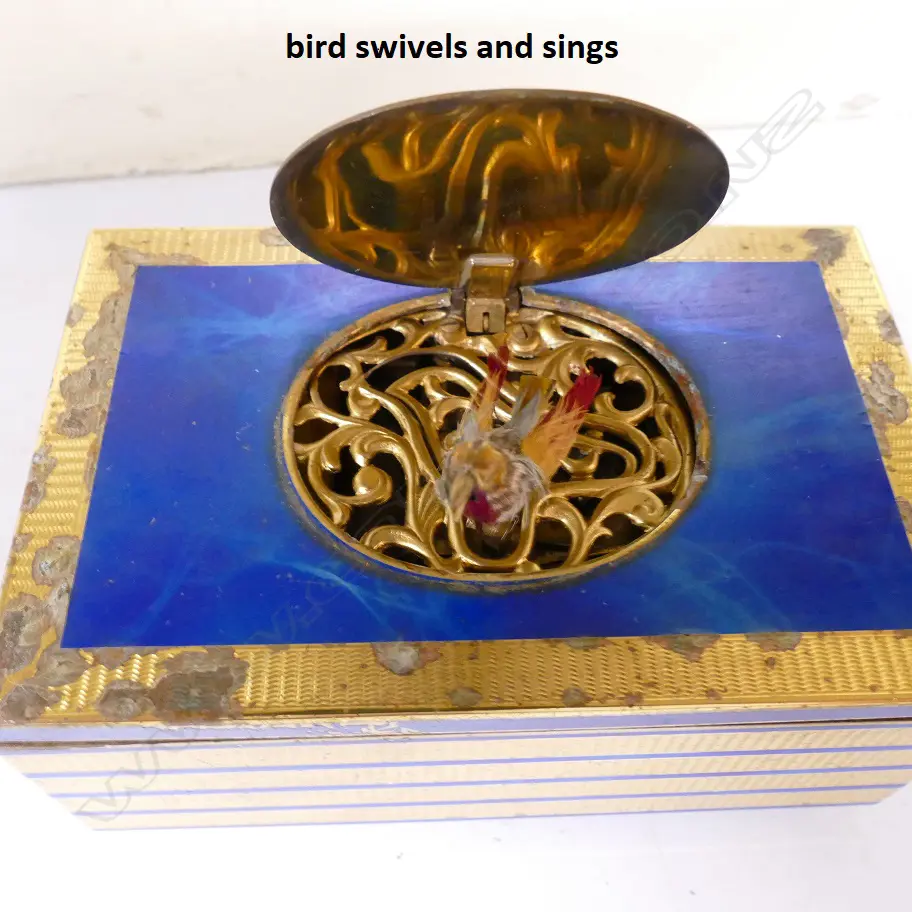 A c.1920 gilt metal and blue enamelled singing bird box Image 1++