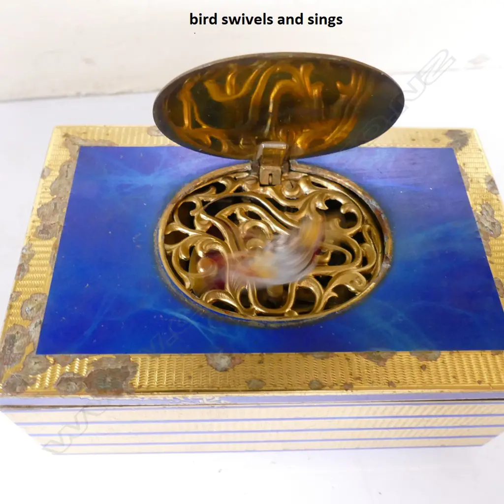 A c.1920 gilt metal and blue enamelled singing bird box Image 1++