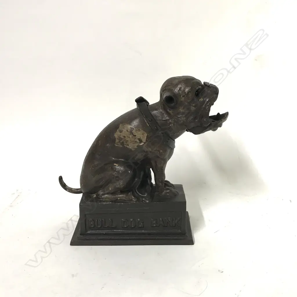 A rare US. c.1880 mechanical 'Bull Dog Bank' money bank Image 1++