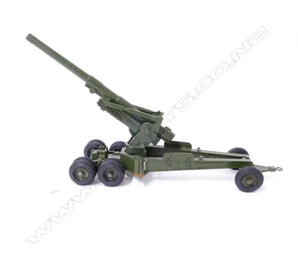 A very good vintage boxed Crescent Toys 'Long Tom' artillery gun #155 Image 1++
