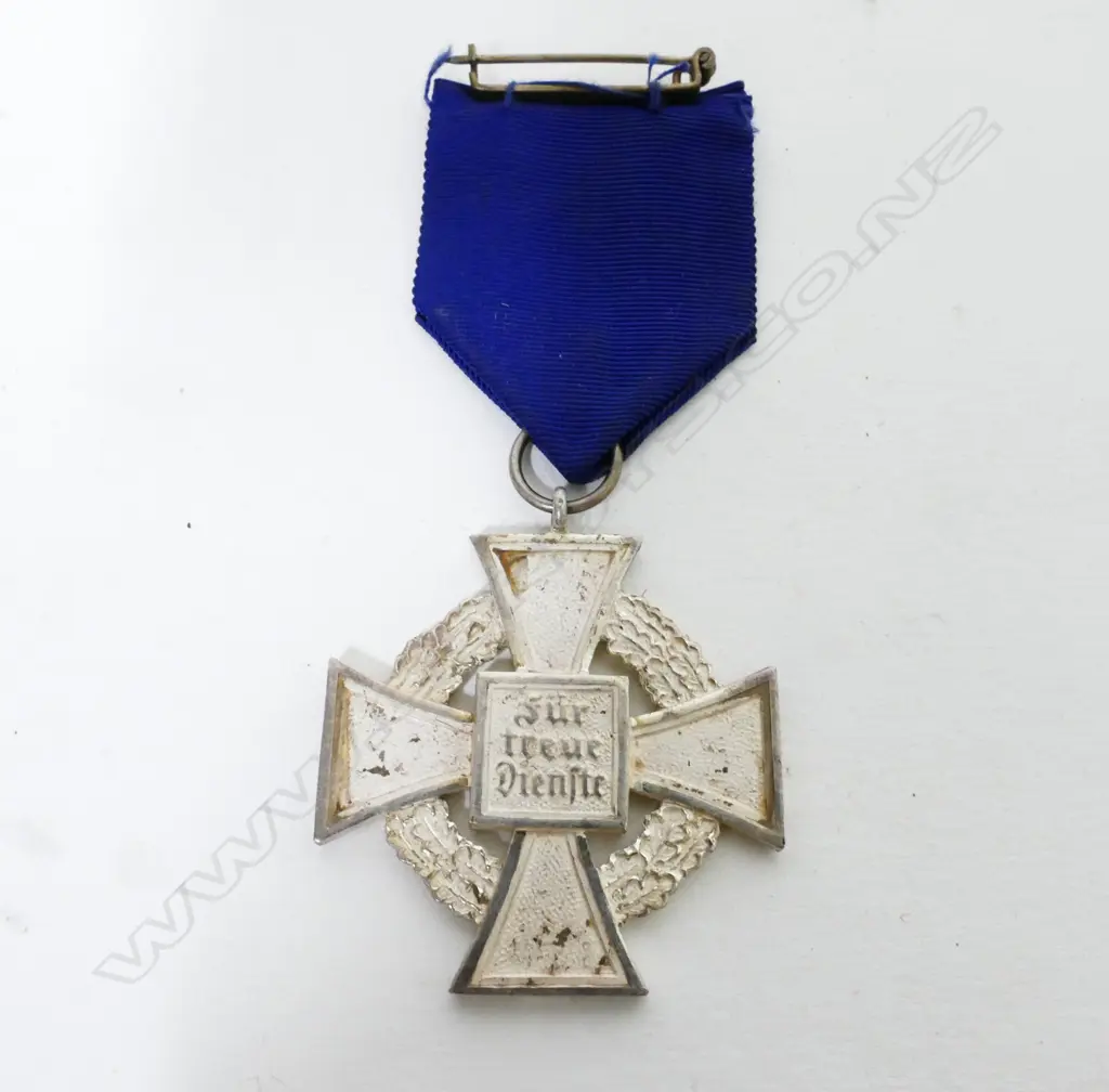 A Nazi German 'Civil Service Faithful Service Medal' Image 1++