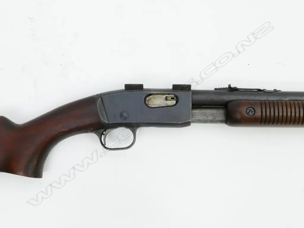 A Remington 'Fieldmaster' .22 cal rifle Image 1++