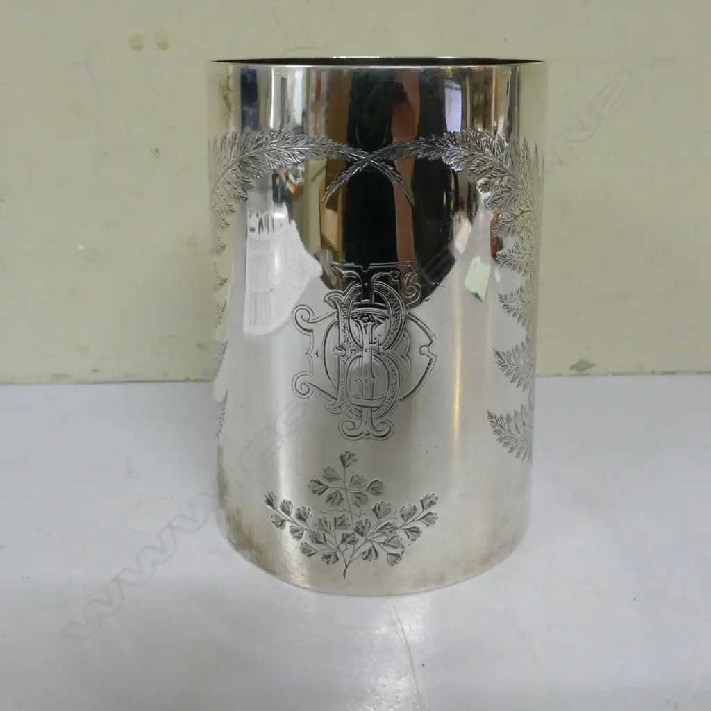A N.Z. colonial silver mug by 'B. Petersen & Co.' Image 1++