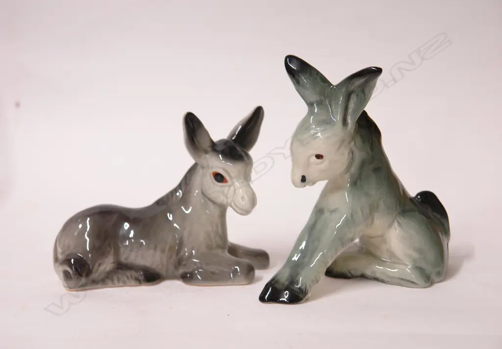 Two Crown Lynn stylised donkey sculptures Image 1++