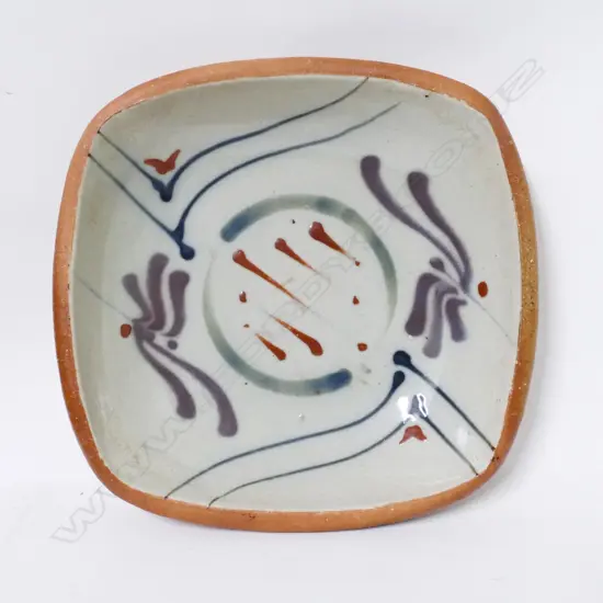 Merilyn Wiseman square dish