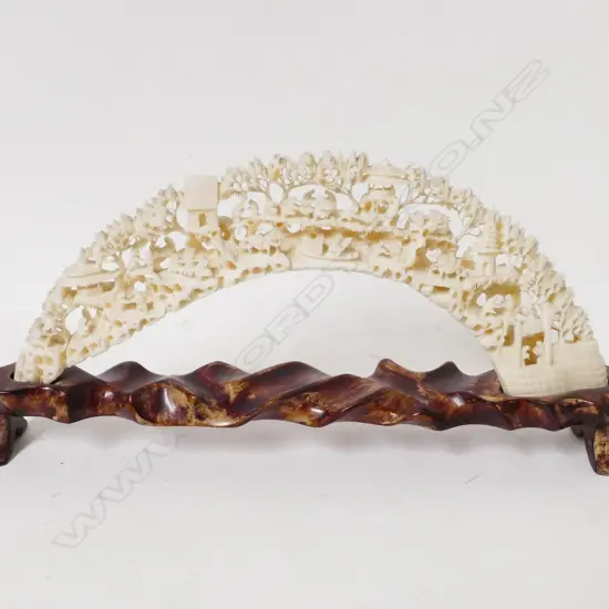 A Chinese ivory large hippopotamus tusk bridge