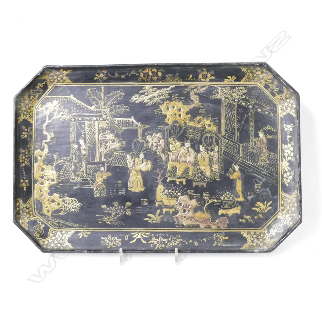A Chinese lacquer tray Image 1++