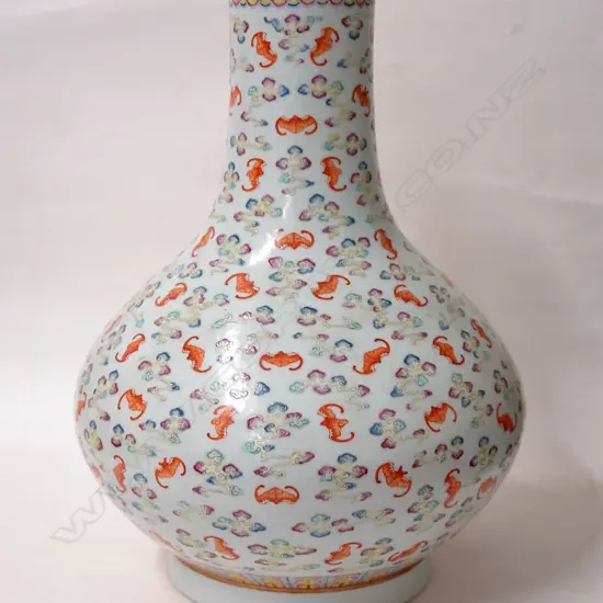 A large Chinese porcelain ovoid vase
