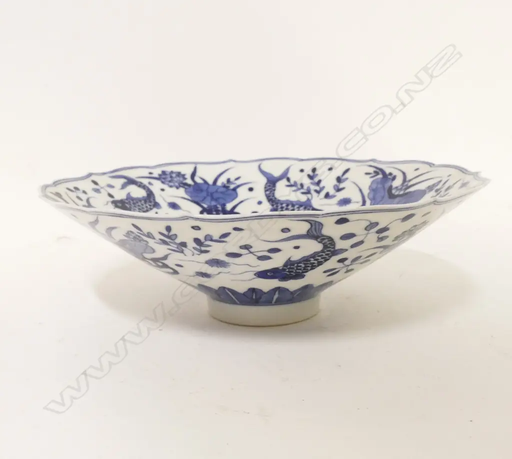 A Chinese blue and white bowl Image 1++