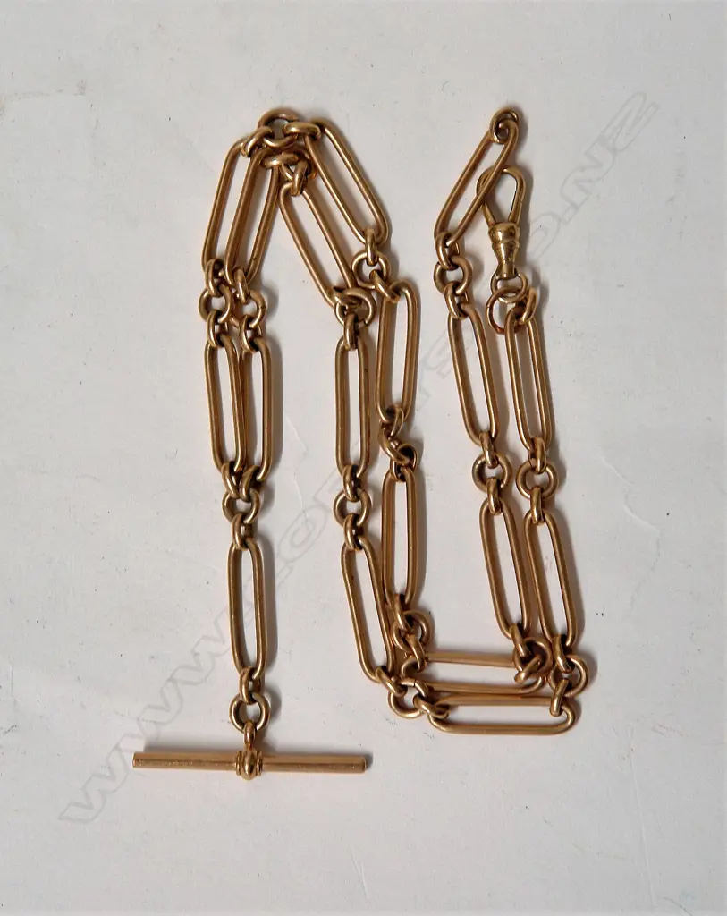 An estate 9ct. yellow gold fob chain Image 1++