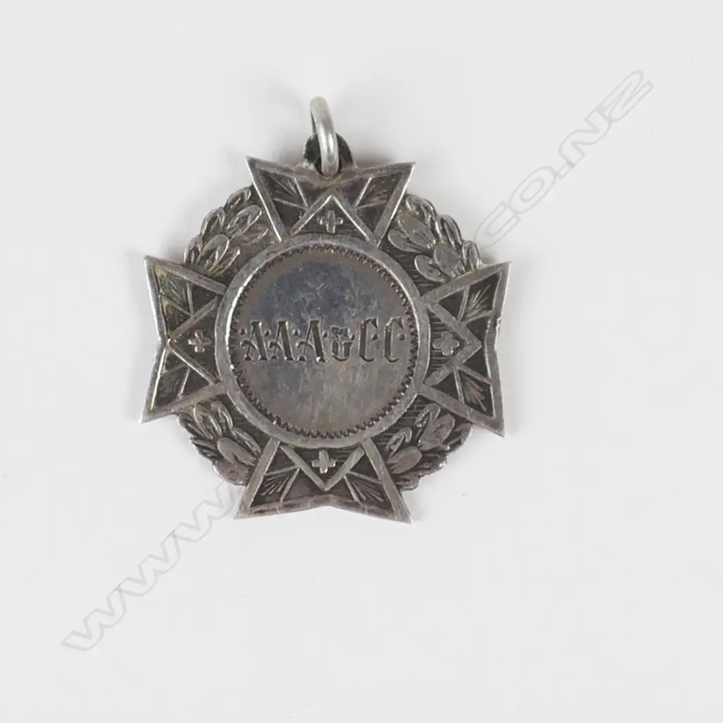 A silver Auckland Amateur Athletic & Cycle Club medallion Image 1++