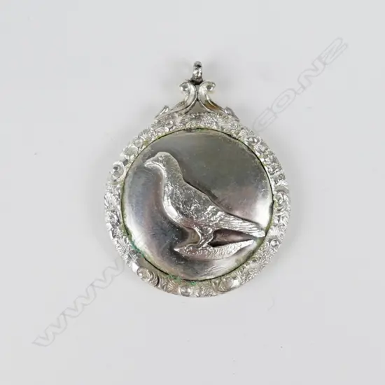 A silver Thames Pigeon Club medallion