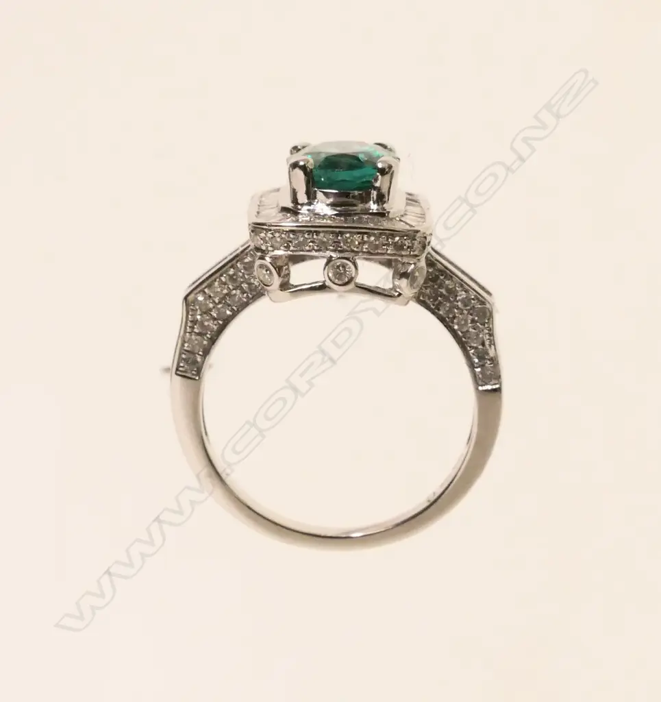 An Art Deco inspired bespoke made emerald and diamond cluster ring Image 1++