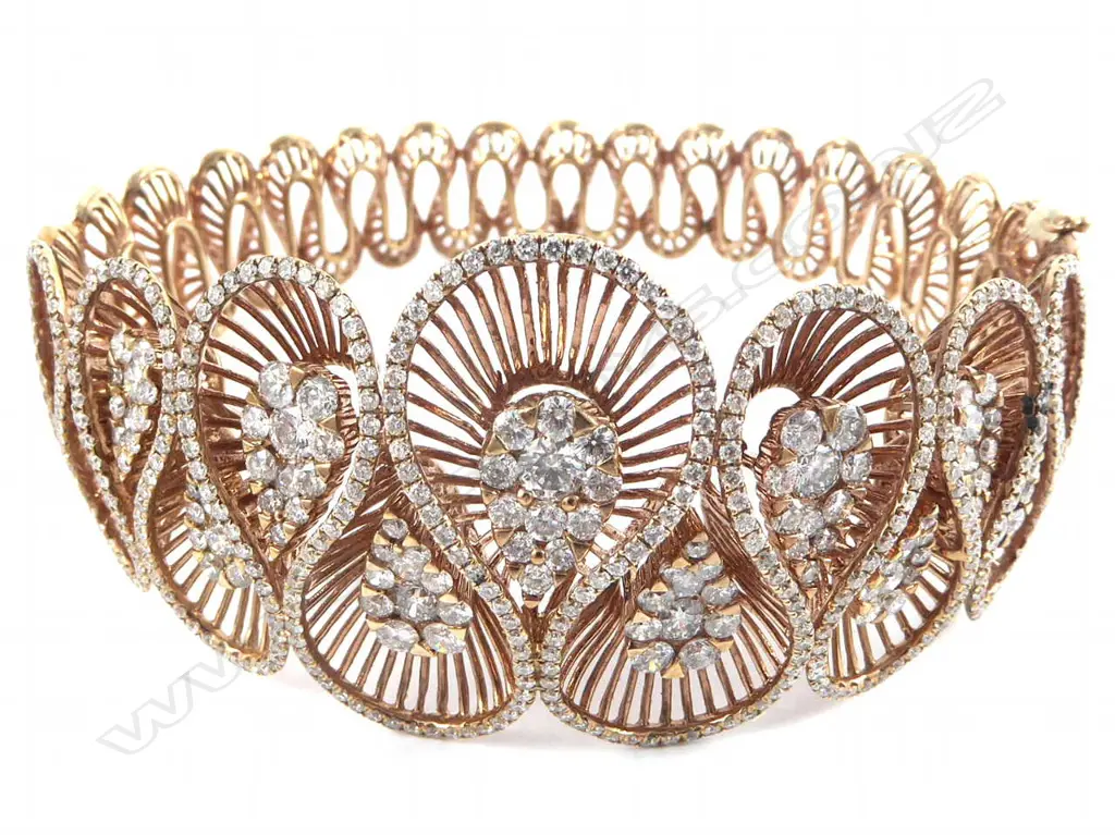 An 18ct rose gold and diamond bracelet Image 1++