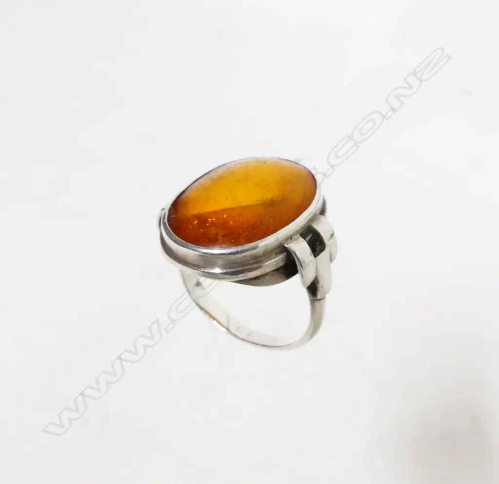 A 1920s German silver and amber bracelet Image 1++