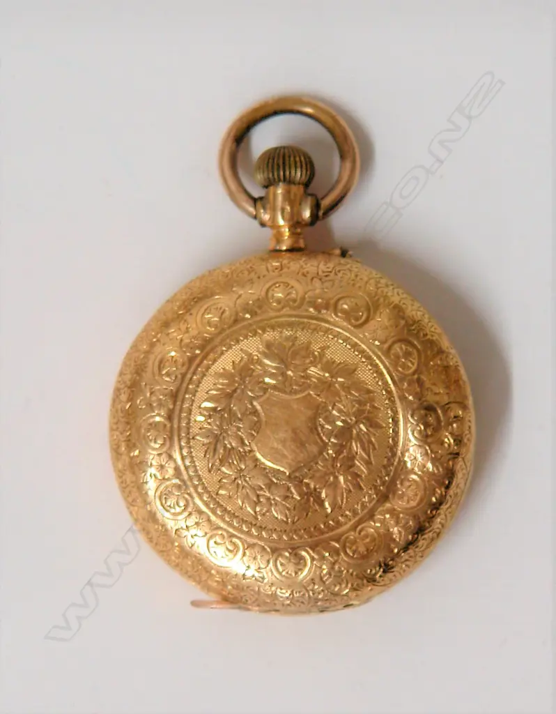 An 18ct. gent's yellow gold fob watch Image 1++