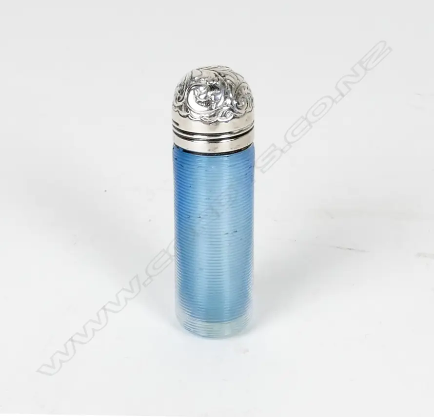 A Victorian silver top blue glass scent bottle Image 1++