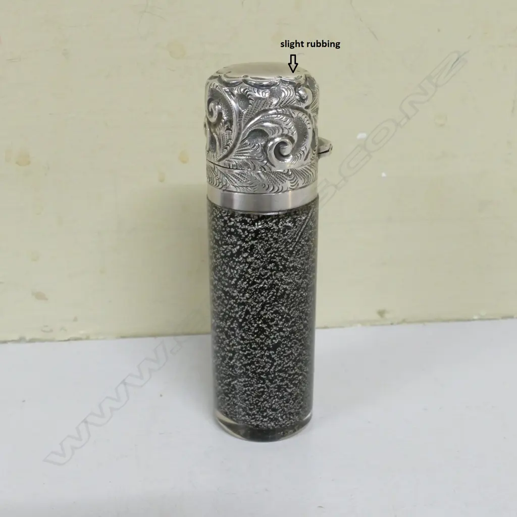 A rare silver top and speckled glass scent bottle Image 1++