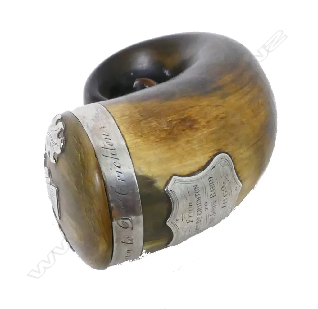 A Georgian Scottish horn snuff mull with silver mounts Image 1++