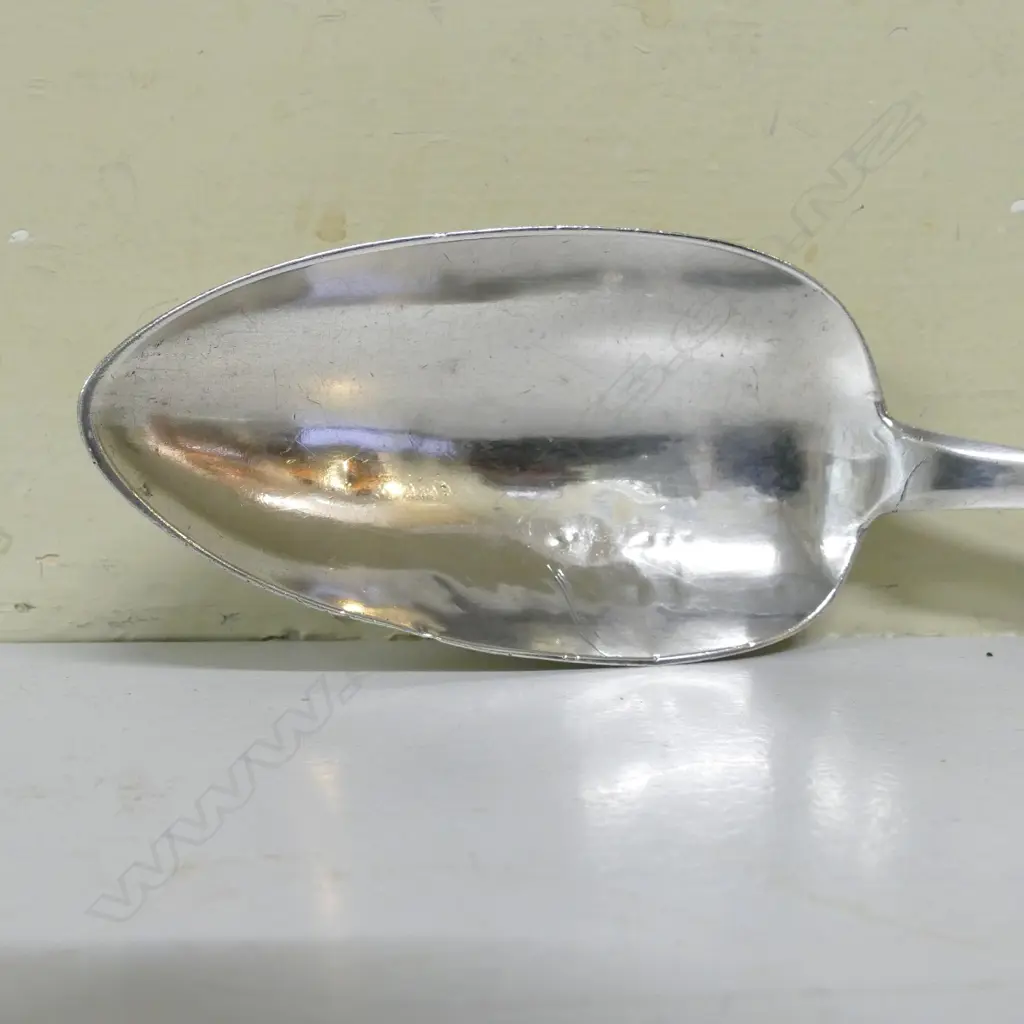An Irish silver pie spoon Image 1++