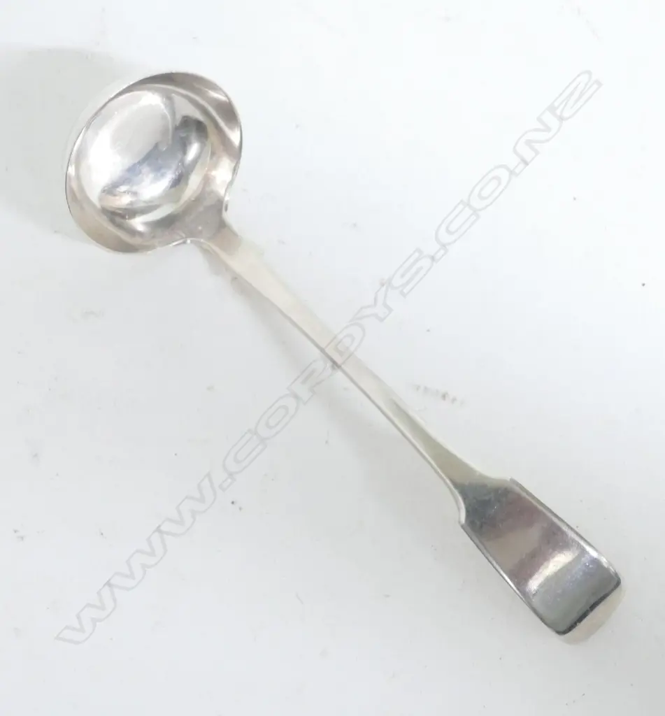 A Canadian fiddle pattern silver sauce ladle Image 1++