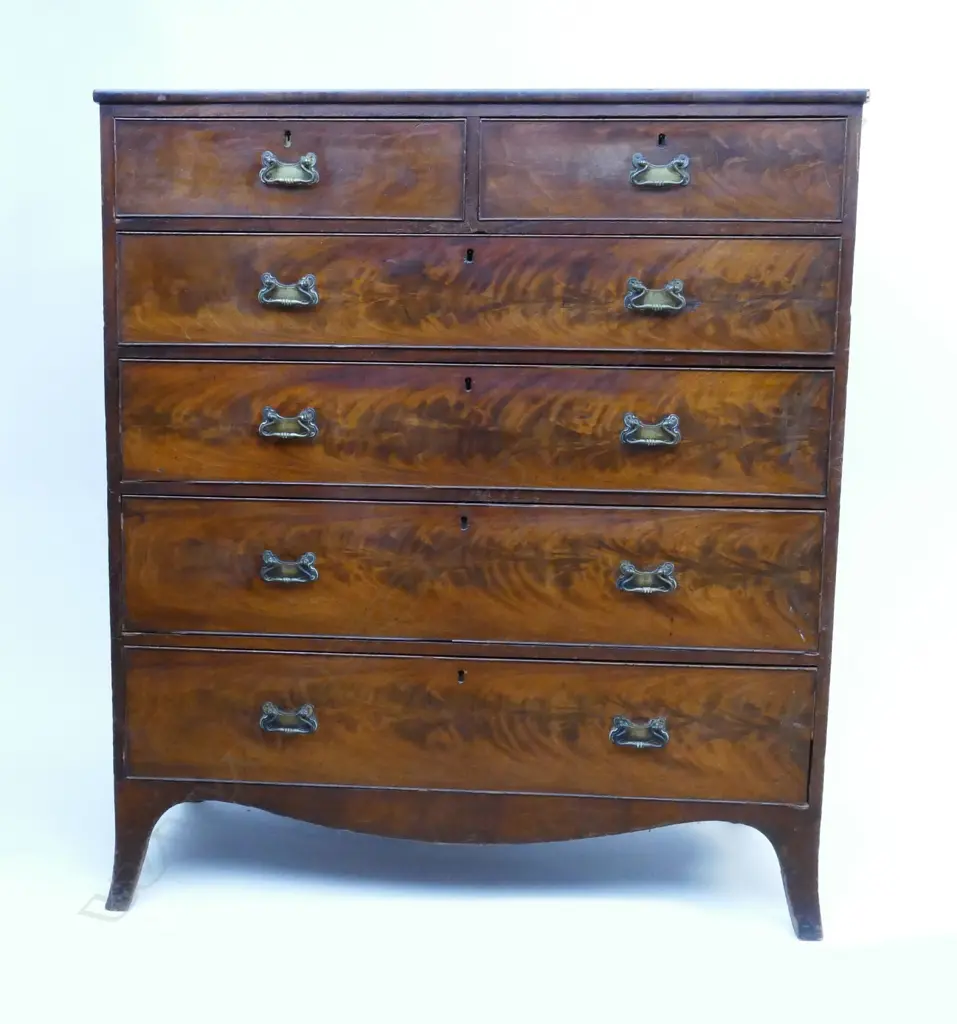 A large Victorian mahogany chest of six drawers Image 1++