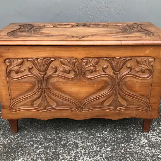 An early 1900s rimu Art Nouveau blanket box