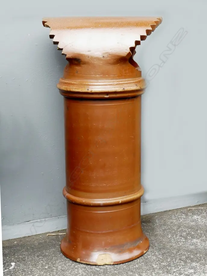 An old salt glaze chimney pot Image 1++
