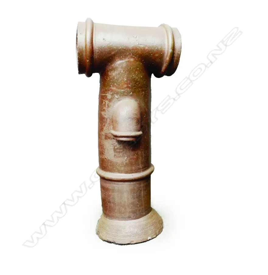 A New Zealand colonial late 19thC salt glaze chimney pot Image 1++